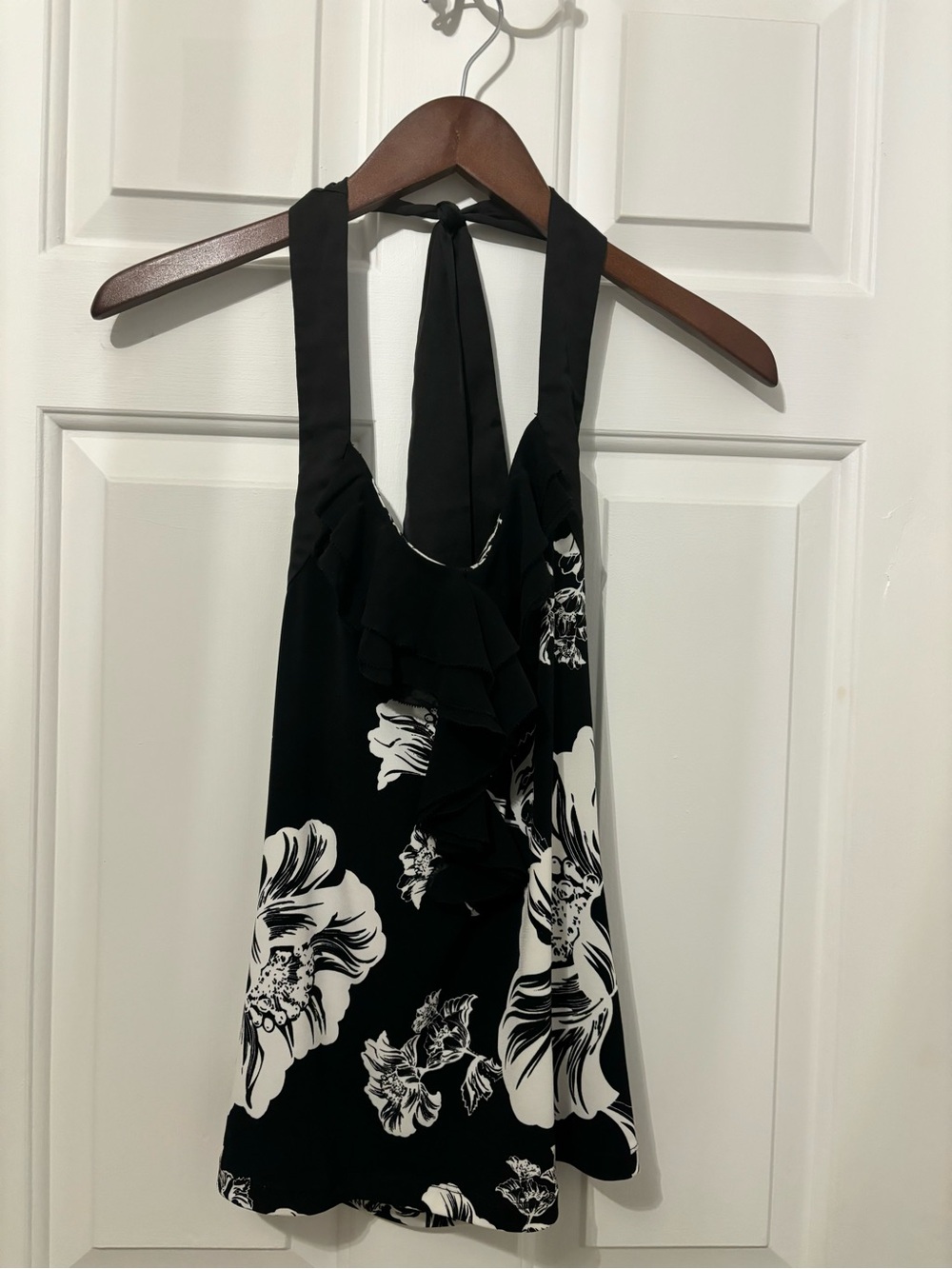 White House Black Market Black & White Floral Ruffle Halter Camisole